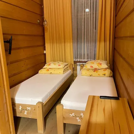 Lägenhet Apart4Sleepers Apartament Slimak Przy Krupowkach *